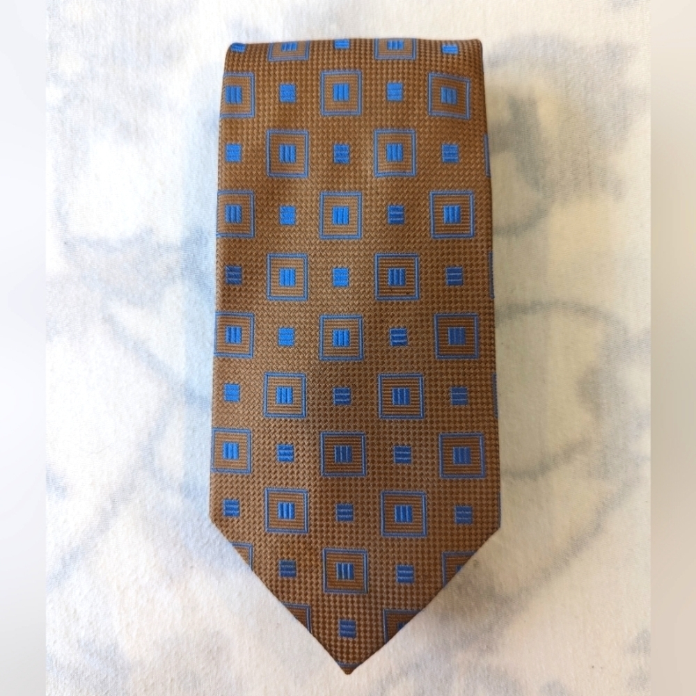 Bellissimo tan & blue silk tie Corporate Office Business Old Money Quiet Luxury